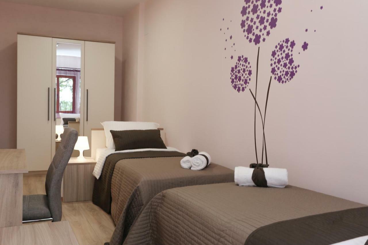 Keko Apartment Supetar Bagian luar foto