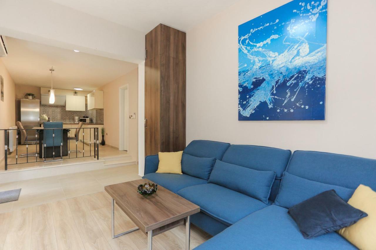 Keko Apartment Supetar Bagian luar foto