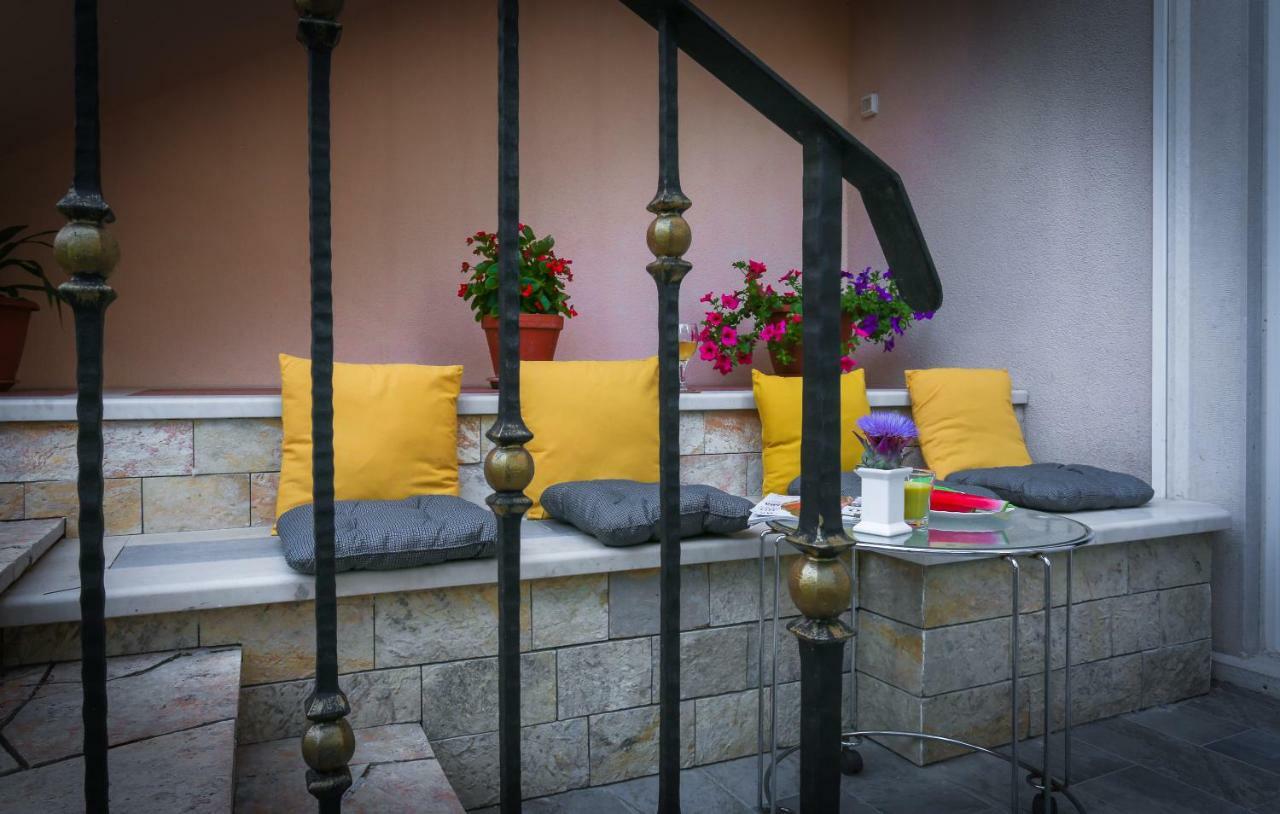 Keko Apartment Supetar Bagian luar foto